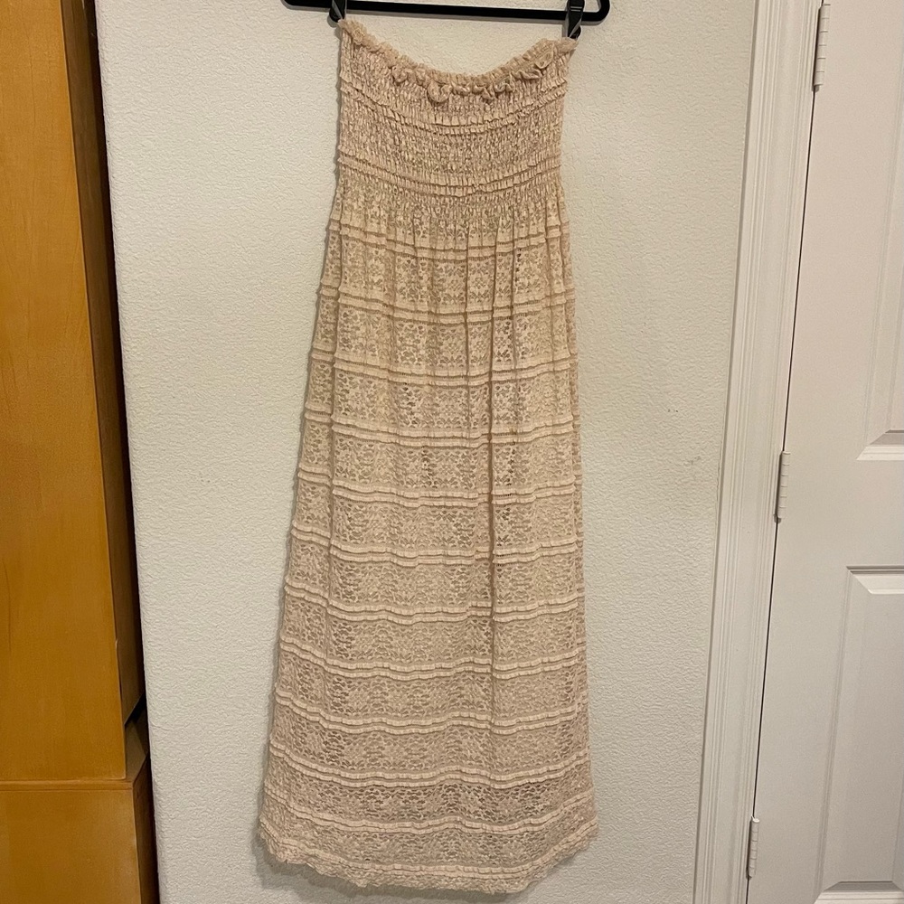 Ruffle & Lace Maxi Dress